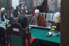 Dituntut Jaksa 5 Tahun...