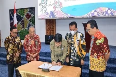 Enuma Dorong Konsep...