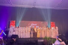 Bebwhite C Luncurkan...