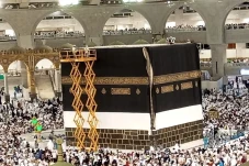 Momen Kiswah Kakbah...