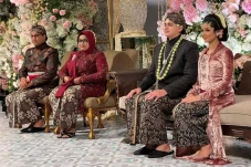 Jadi Panitia Pernikahan...