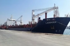 Lebanon Sita Kapal yang...