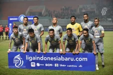 Liga 1 Persebaya Surabaya...