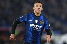 Akhiri Kontrak di Inter,...