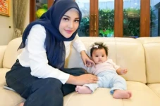 Aurel Hermansyah Murka,...