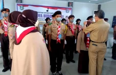 Taufan Pawe Dorong Pembinaan...