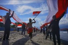 Siapakah Pengibar Bendera...