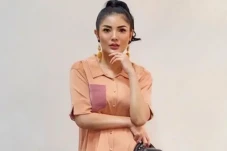 Kasus Nindy Ayunda,...