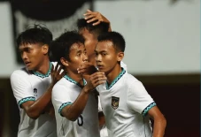 Piala AFF U-16 Singapura...