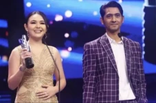 Disebut Tampak Lebih...