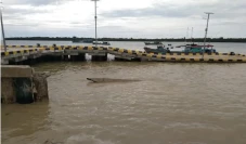 Pelabuhan Kapal di Labuan...