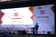 Rayakan HUT ke-10, Forum...