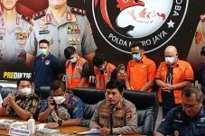Jual Kokain ke Luar...