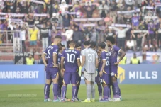 Madura United vs Persik...