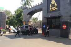 Mengenal Mako Brimob,...