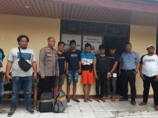 Komplotan Perampok Lintas...