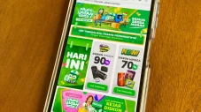 Tokopedia Mengutip Pembeli...