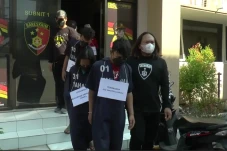 Polisi Buru 15 Pelaku...