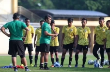 Hadapi Myanmar, Bima...