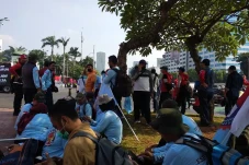 Aksi Demo Buruh di DPR,...