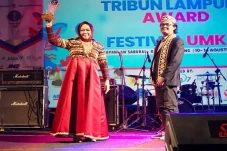 Bupati Tulang Bawang...