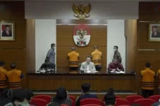 KPK: Tarif Jual Beli...