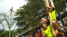 Makna di Balik Lomba-Lomba...