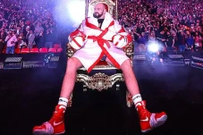 Tyson Fury Niat Pensiun,...