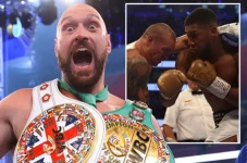 Tyson Fury Lepas Gelar...