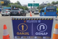 Ingat! Besok, Jalur...