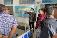 Kunjungi Samsat Kota...