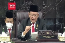 Buka Sidang Tahunan...
