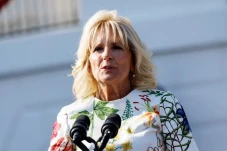 Ibu Negara AS Jill Biden...