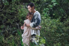 4 Drama Korea dengan...