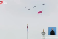 Mengagumkan, Helikopter...