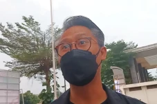 Ernest Cokelat Selalu...