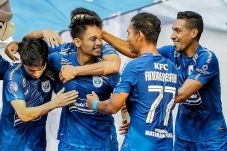 Hasil PSIS vs Persik...