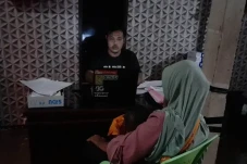 Niat Kelabui Suami,...