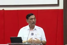 Inflasi Tinggi, Luhut...