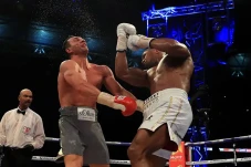 Tonton Duel Lawan Klitschko,...