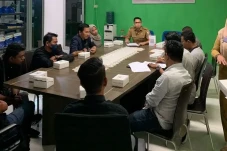 Dinas PU Makassar Rapat...