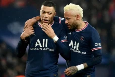 Lille vs PSG: Neymar-Mbappe...