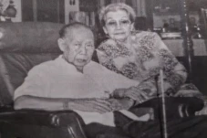 Kisah Jenderal Hoegeng,...