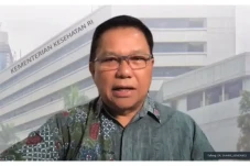 Kasus Pertama Ditemukan,...