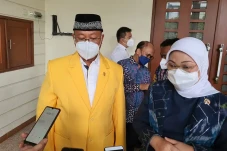 Daya Saing Digital Rendah,...
