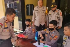 Polres Maros Lakukan...
