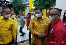 Sambangi Kantor DPP...