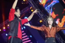 Nakal, Dewi Perssik...