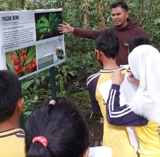 Wilmar Operasikan Sekolah...