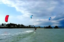 Kitesurfing Jeneponto...